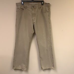 Dockers Classic Fit Khaki Jeans, 36x32